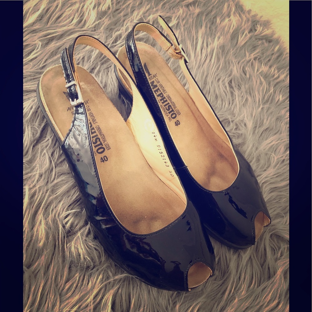 MEPHISTO Black Open Toe Wedges Sz 10